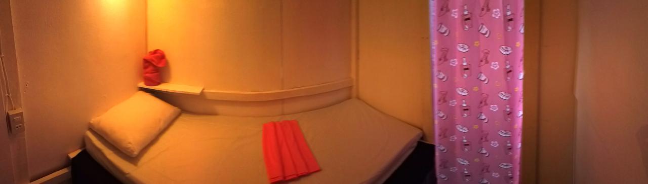 Wild & Wandering Backpacker Hostel & Bar Haad Rin Room photo
